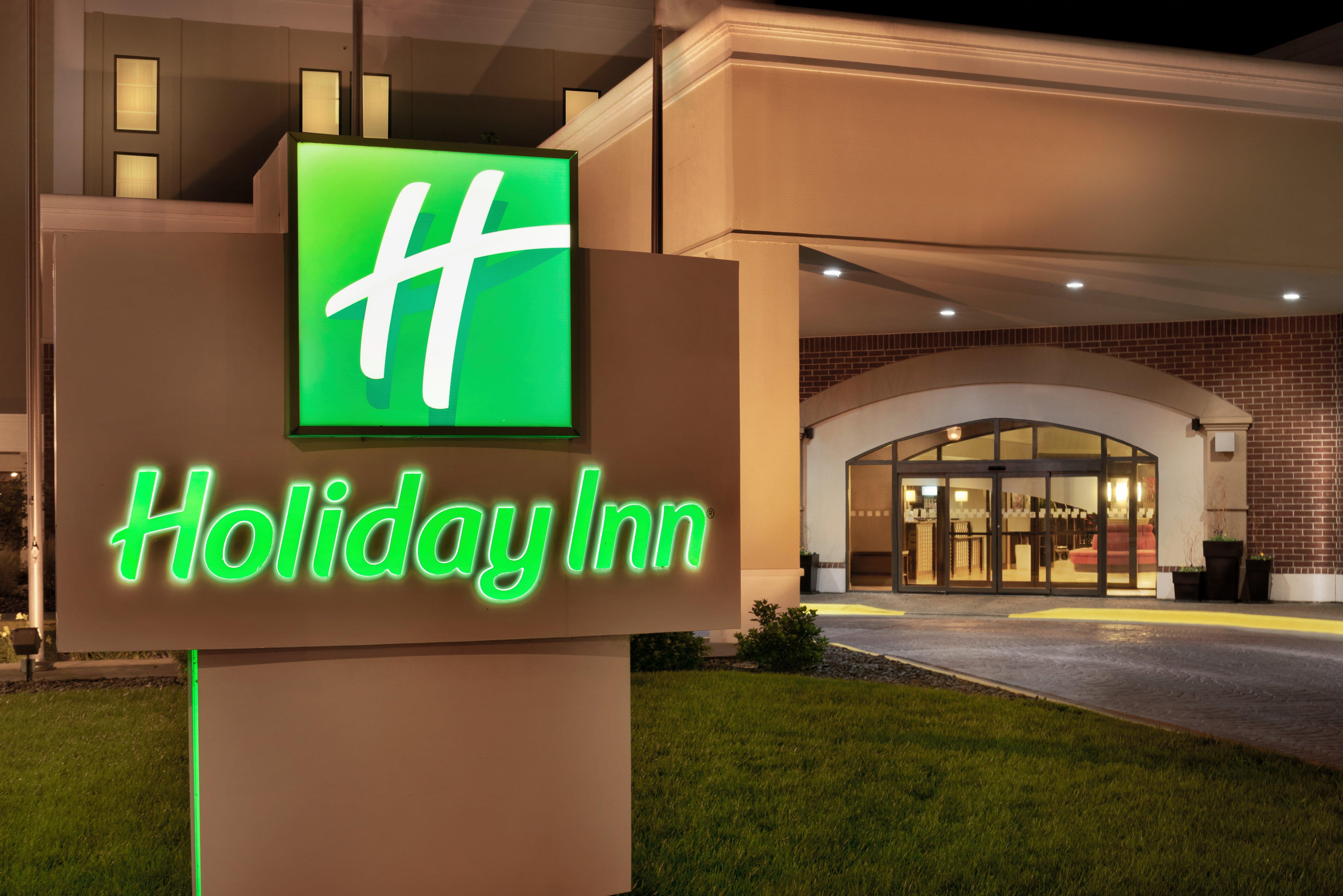 Holiday Inn Dubuque/Galena By Ihg Екстериор снимка